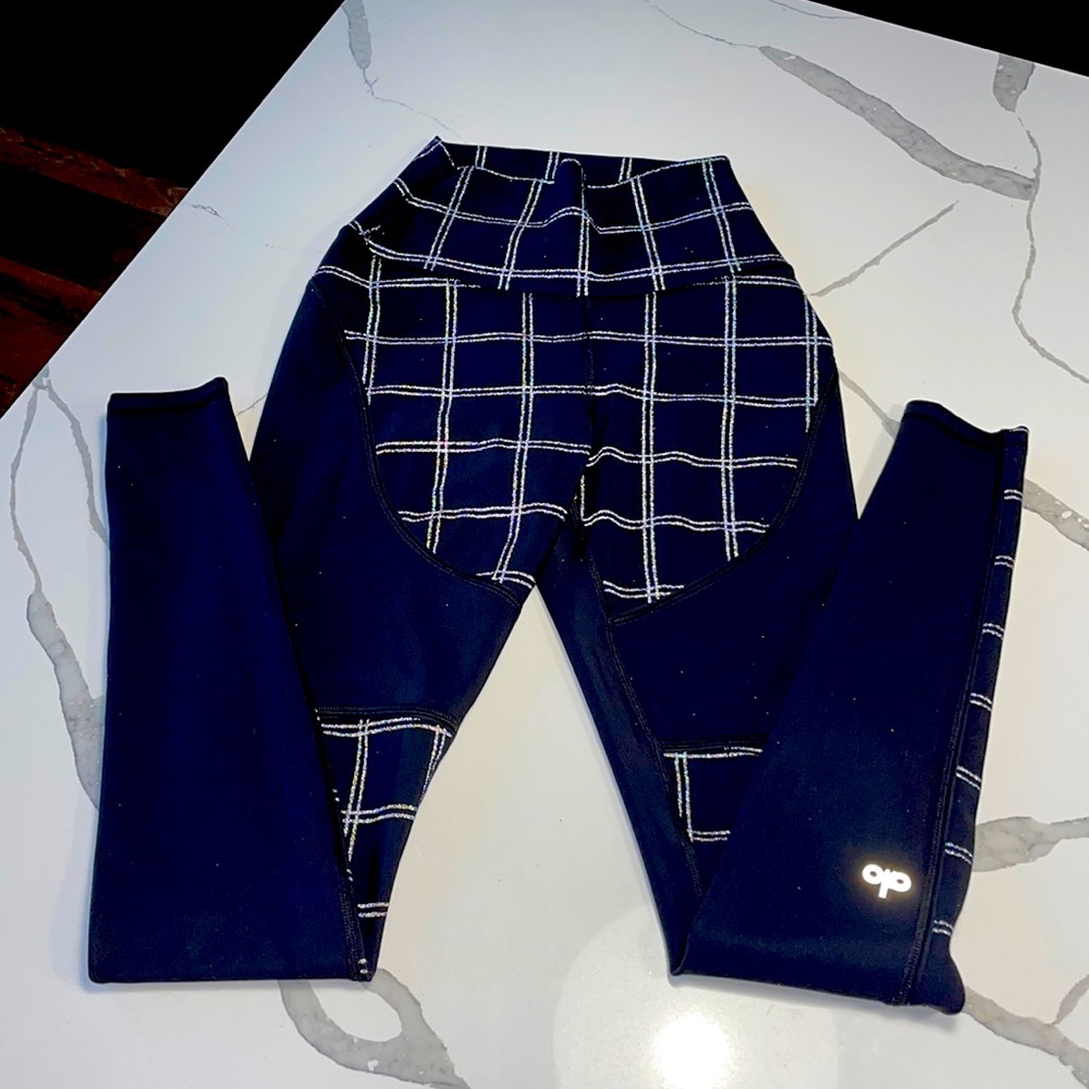 NWOT Alo Reflective Leggings